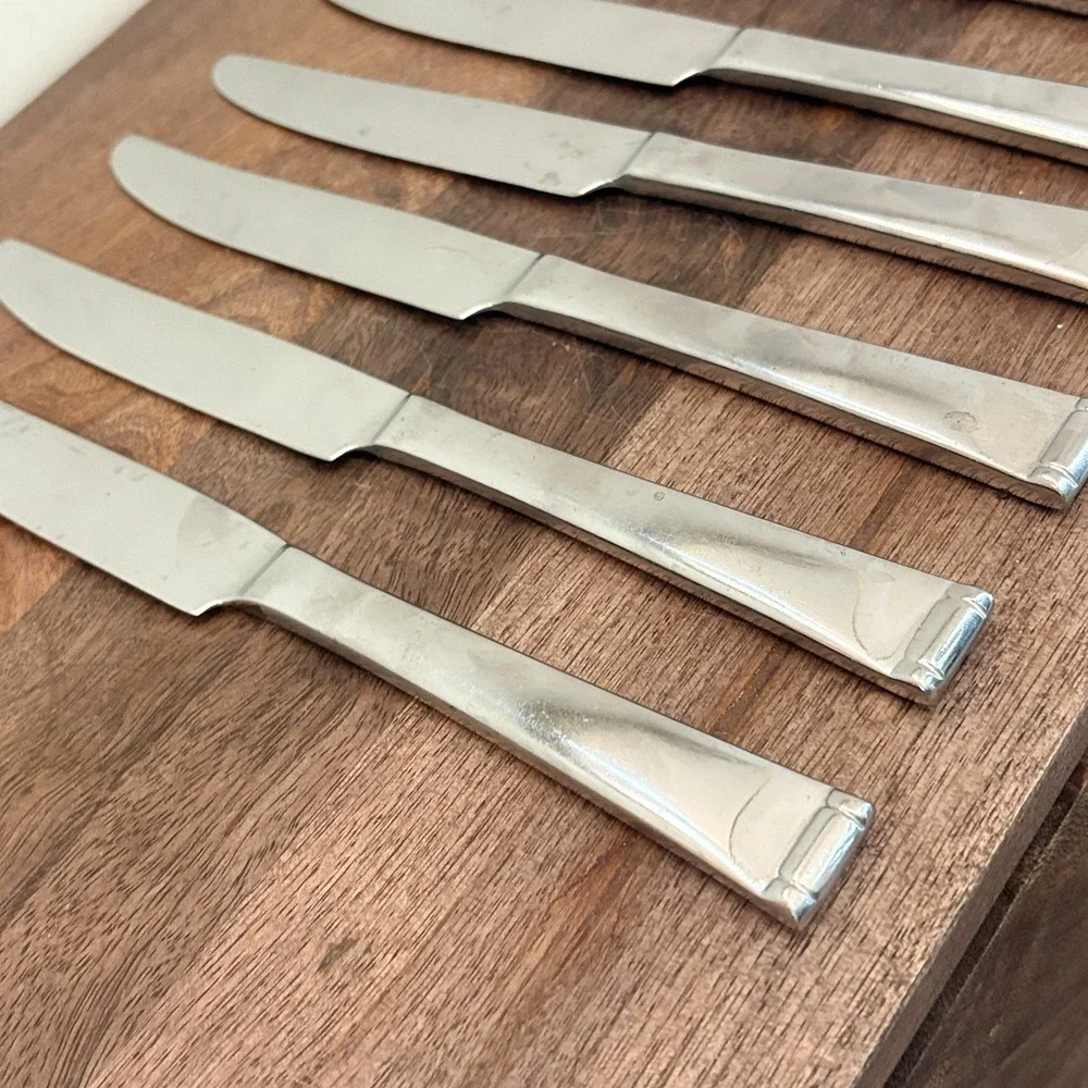 Reed & Barton Contemporary Dinner Knives 18/10 Stainless Steel Flatware Lot Of 7